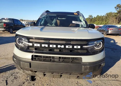 2021 Ford Bronco Sport Outer Banks z USA, uszkodzony, nr VIN 3FMCR9C68MRB08312